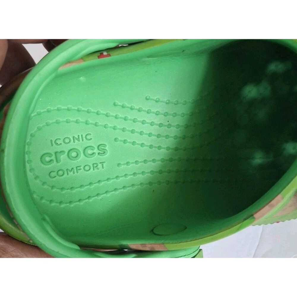Minecraft Kids' Crocs Size Kids C12 Slides LIMITED EDITION Activewear Non-slip - Picture 11 of 14